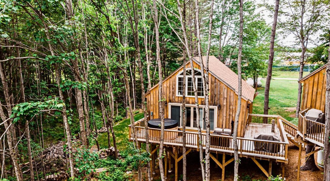 Villa Moonlight Treehouse At Belgrade Hospitality Exterior foto